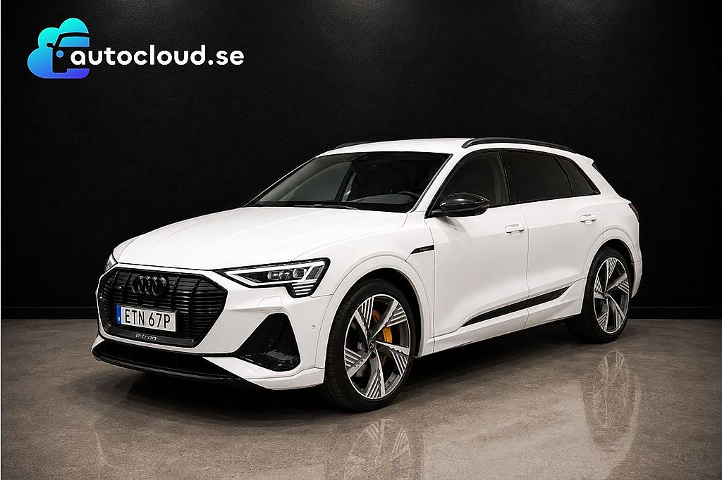 Audi E-Tron 55 Q S-Line Black Pano Drag MOMS 360 Kamera