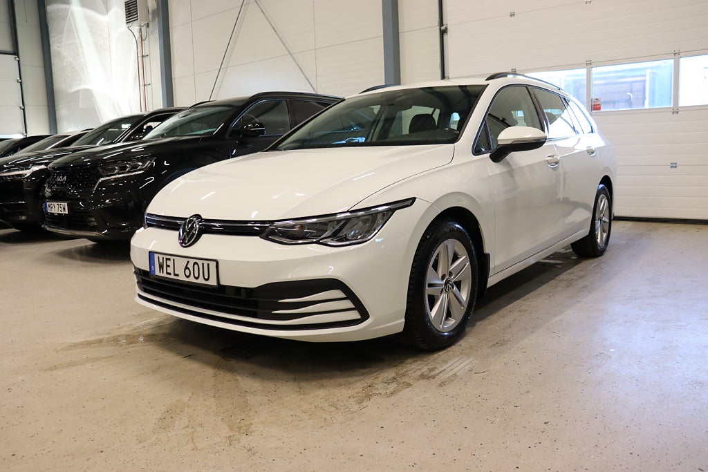 Volkswagen Golf Sportscombi 1.5 eTSI Drag MVärm BVärm 131hk