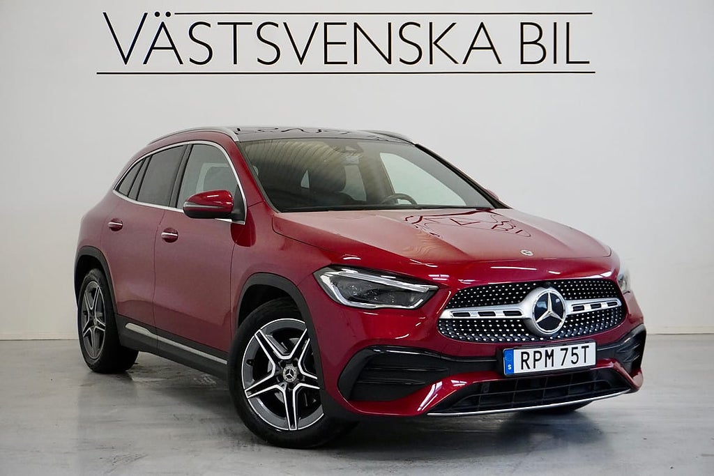 Mercedes-Benz GLA 200 d 4MATIC AMG / Panorama / Burmester...