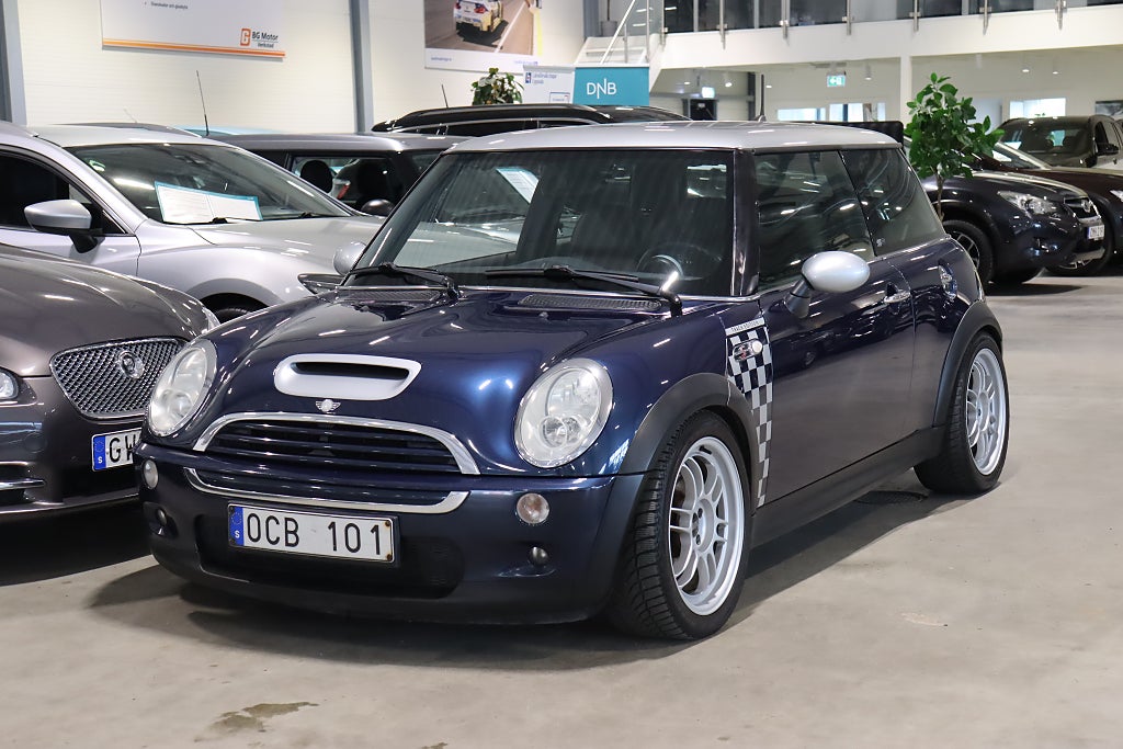 MINI Cooper S 170HK Checkmate Skinn/Nyservad