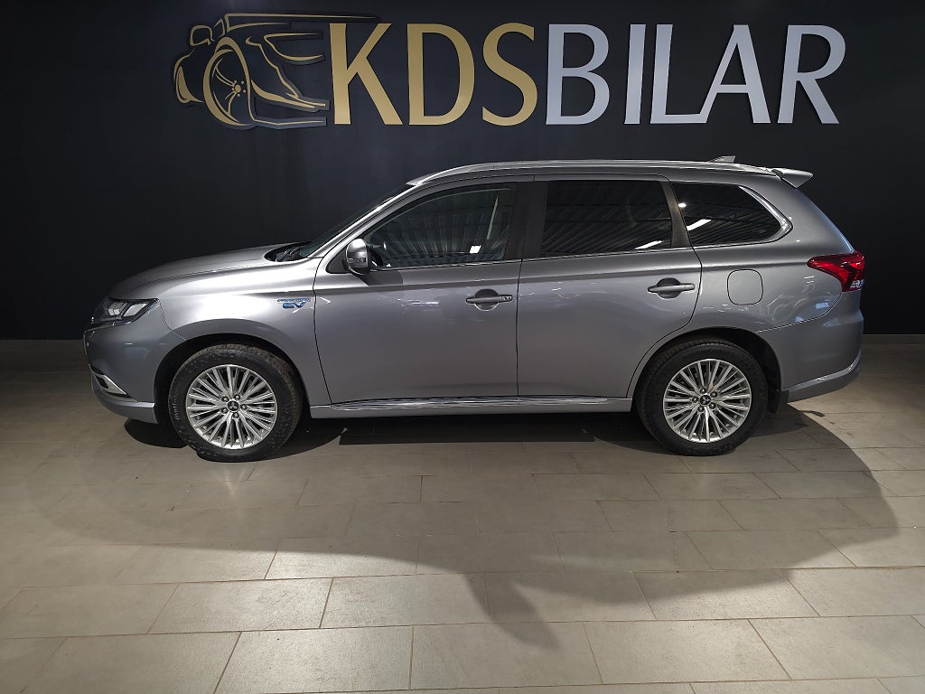 Mitsubishi Outlander P-HEV 2.0 Hybrid 4WD Automat Business Euro6 224hk| Drag