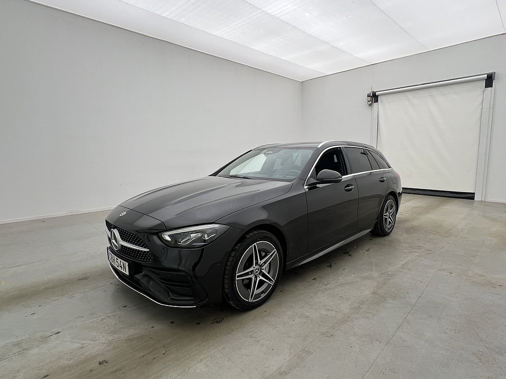 Mercedes-Benz C 300 T e 313hk AMG B-Kamera Drag Skinn Navi