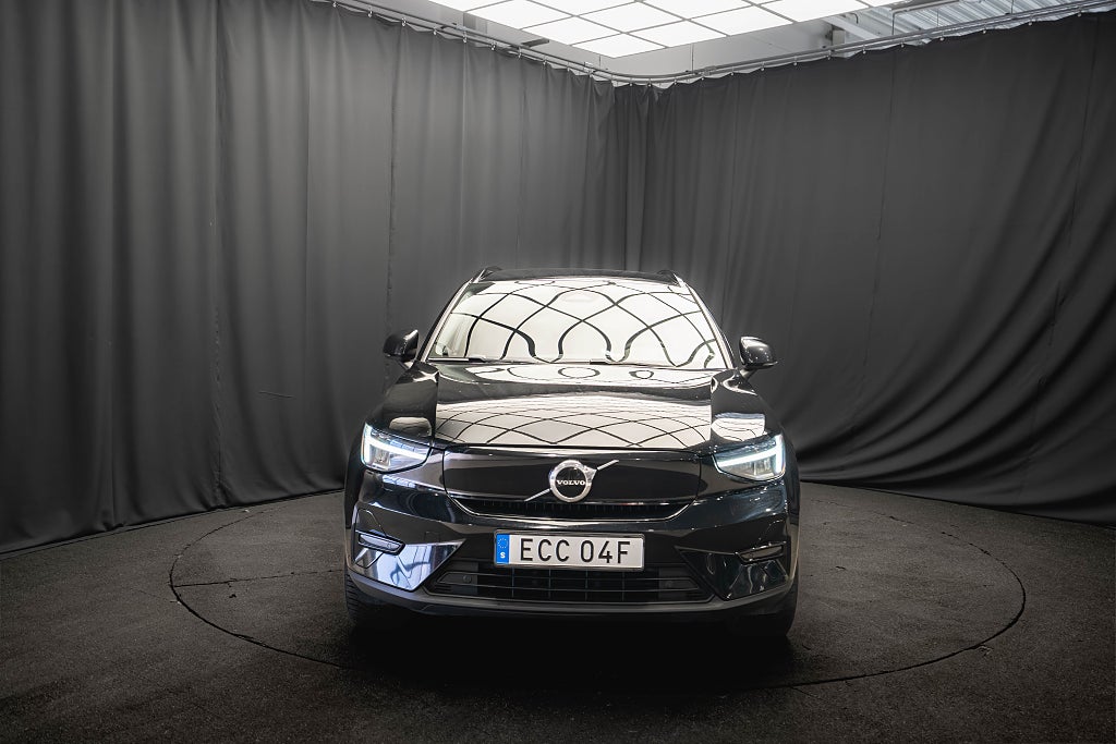Volvo XC40 Recharge DRAG KAMERA VÄRMEPUMP 92.8%SoH 1-ÄGARE