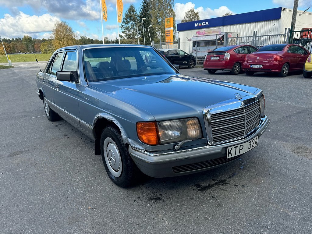 Mercedes-Benz 280 SE