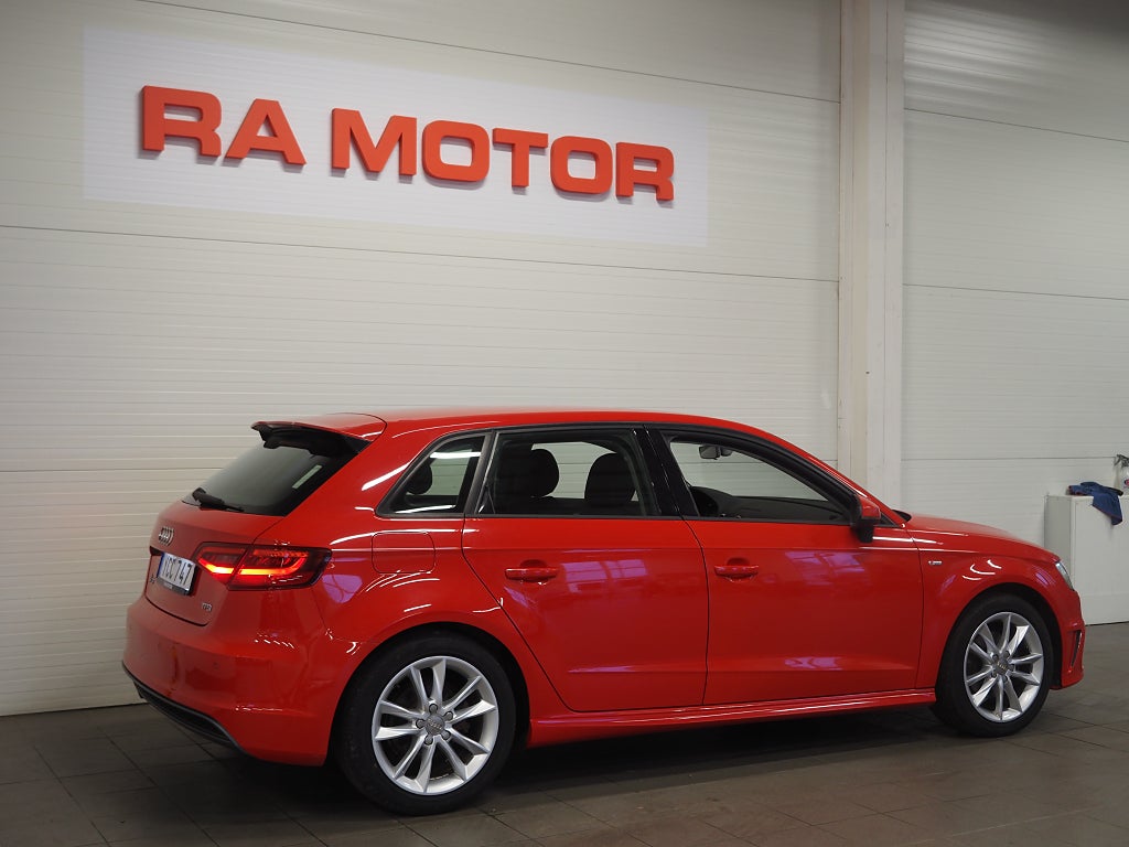 Audi A3 Sportback 1.4 TFSI 125 hk Aut S-Line |PDC|Bluetooth| 2016