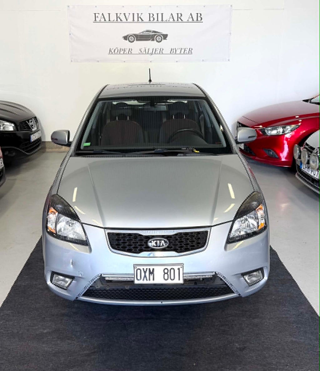 Kia Rio 1.4 Euro 5// Nybes // Nyservad // Automat 