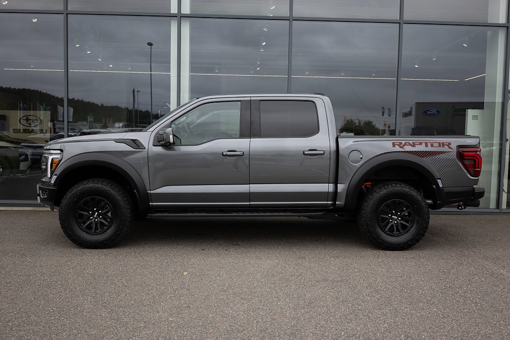 Ford F-150 NYA RAPTOR 2026 / FOX RACING SHOX / OMG LEVERANS
