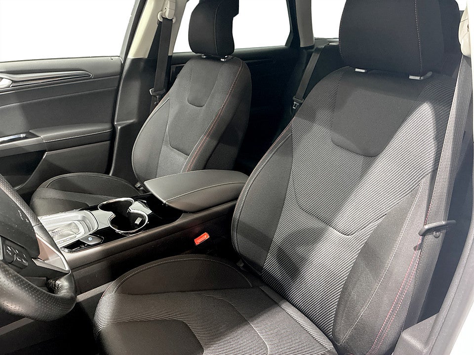 Bild på Ford Mondeo ST-Line 1.5 EcoBoost 160hk Aut B-KAMERA RATTVÄRME