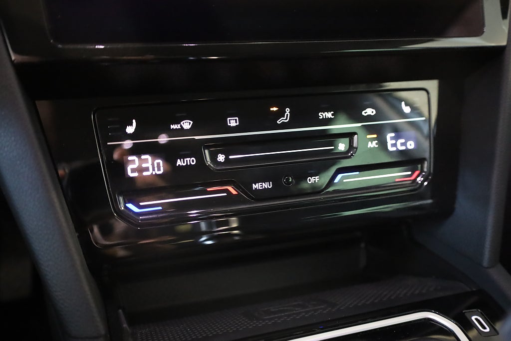 Volkswagen Passat Sportscombi GTE 1.4 TSI GTE Drag Navi Cockpit Moms 2022