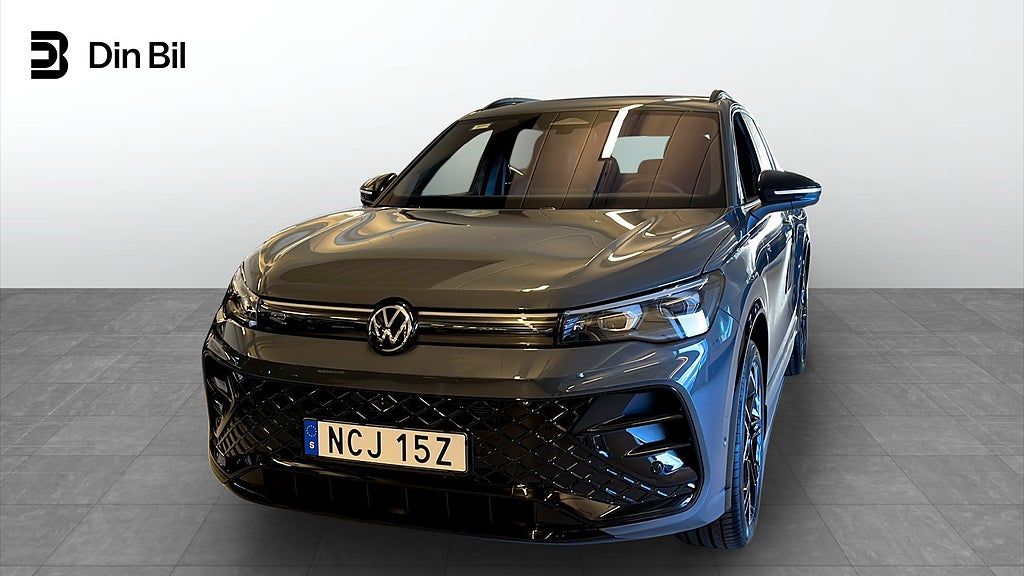 Volkswagen Tiguan R-LINE TDI 193HK DSG 4M PANORAMA