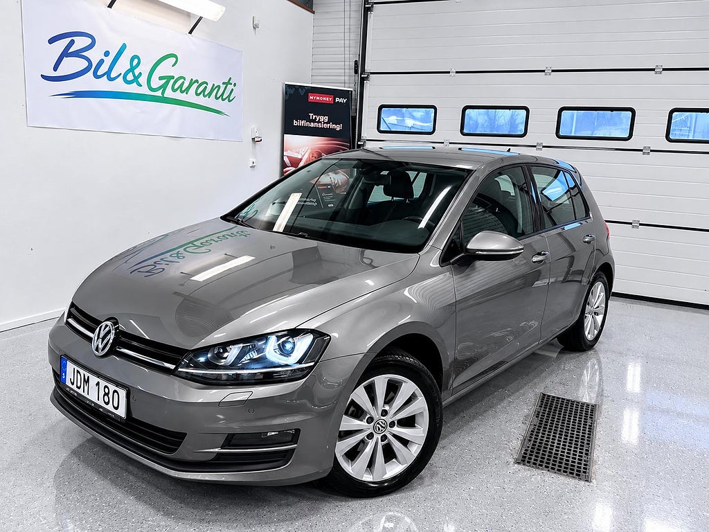 Volkswagen Golf 5-dörrar | Nyservad | Kamrems bytt | Nybesiktigad