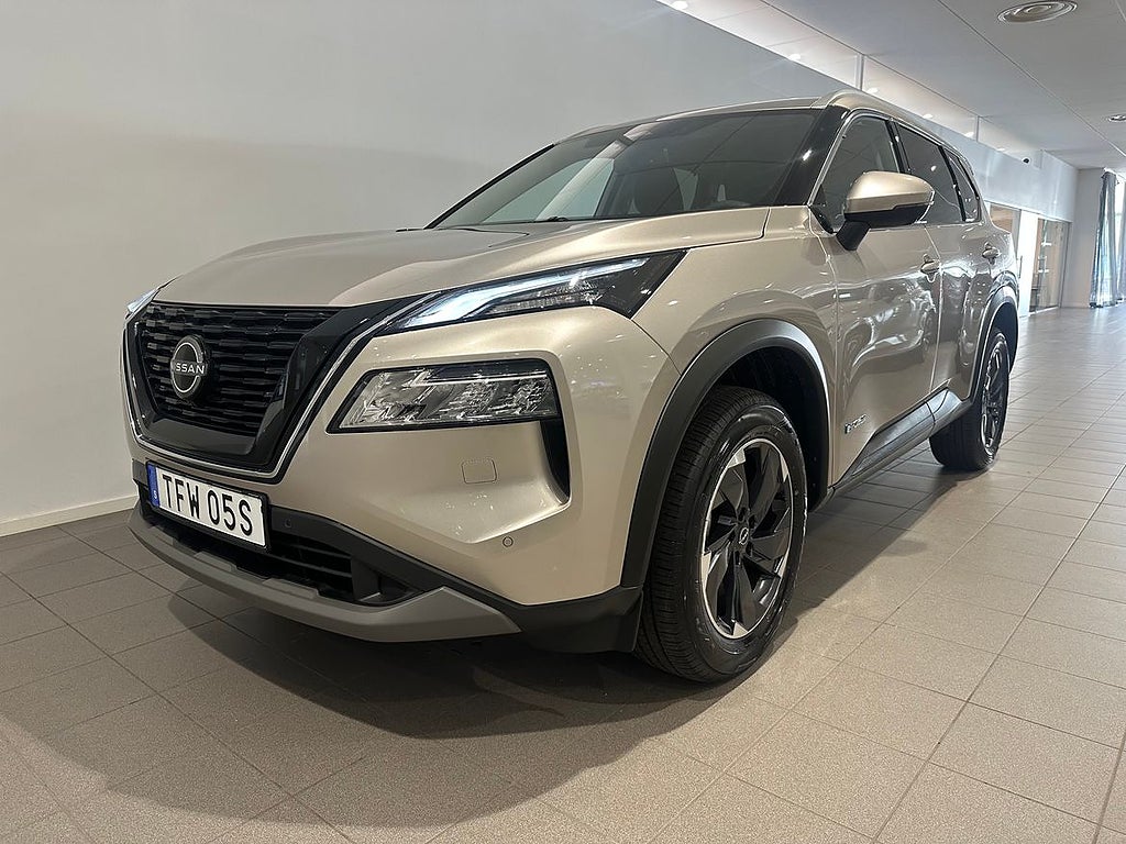 Nissan X-Trail e-4ORCE N-Connecta 5ST / Navigation / 360...