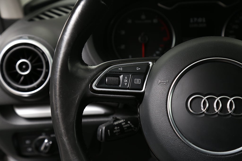 Audi A3 1,4 TFSI 125hk S Tronic Sport Sedan