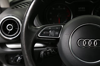 Sedan Audi A3 14 av 22