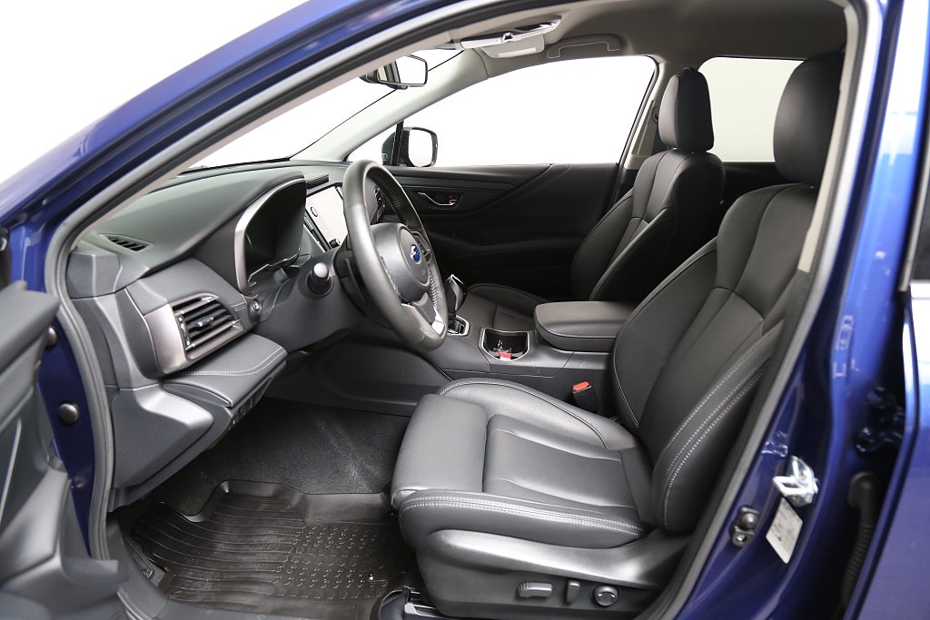 Subaru Outback 2,5i 169hk XFuel Limited AWD Aut | Låg skatt 965kr/år 2024