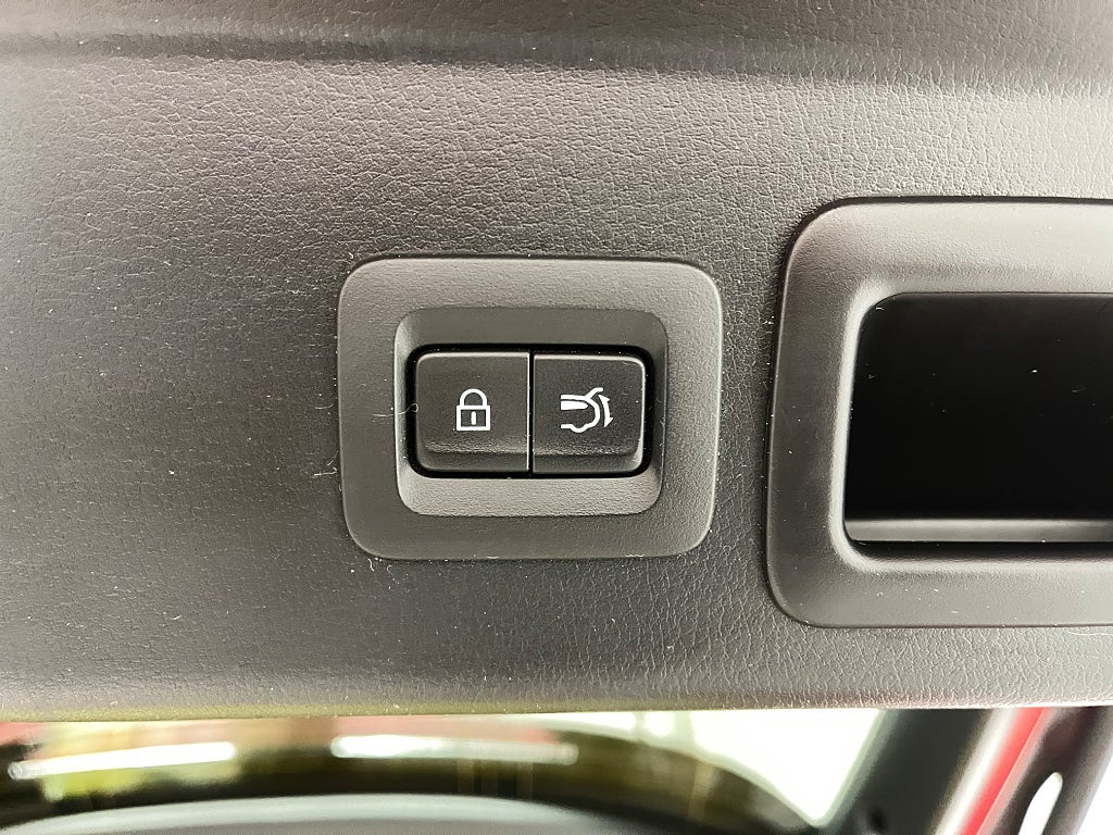 Mazda CX-30 2.0 e-SKYACTIV-G M Hybrid TECH PKT/BOSE/EL-LUCKA/V-HJUL thumbnail