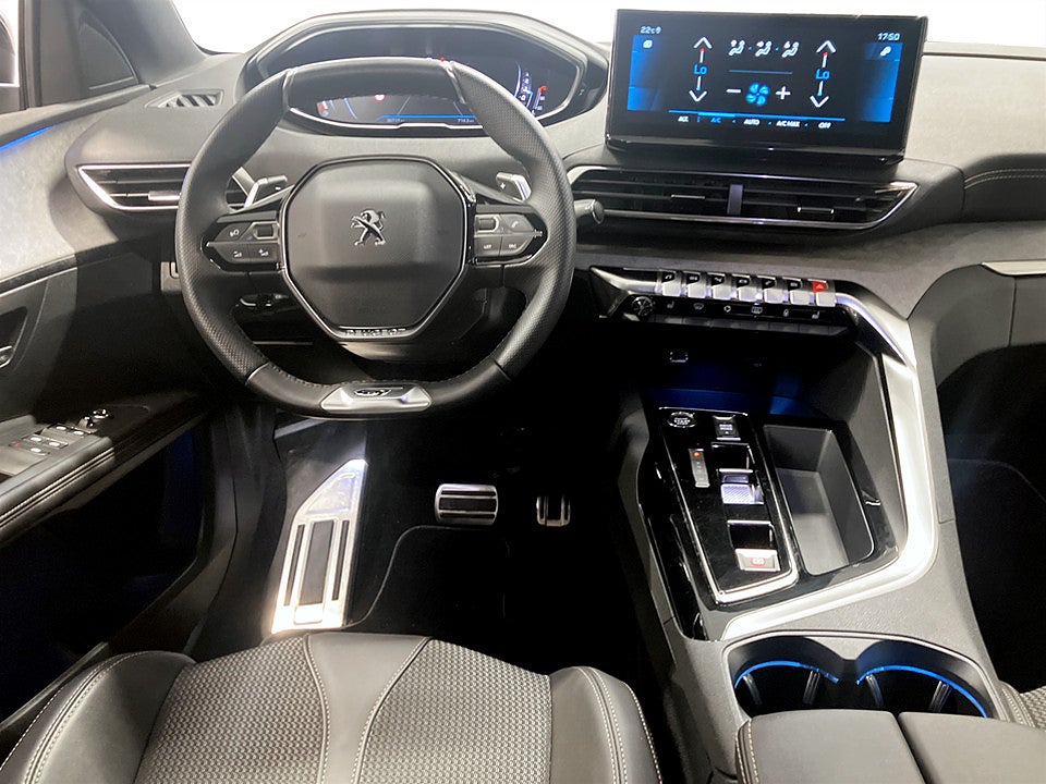 Bild på Peugeot 3008 GT 1.2 PT 130hk Aut B-KAMERA CARPLAY