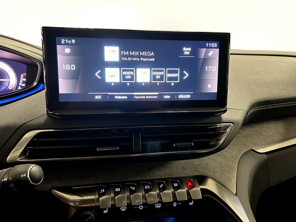 Bild på Peugeot 5008 GT 1.2 PT 130hk Aut 7-SITS B-KAMERA CARPLAY