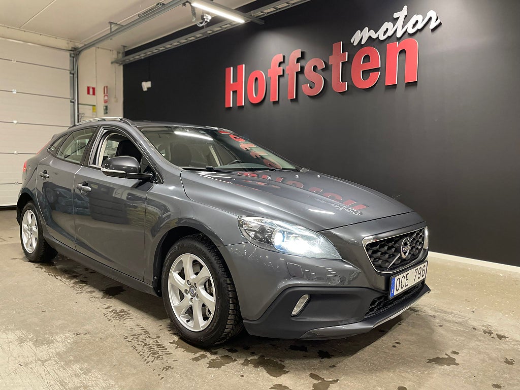 Volvo V40 Cross Country D4 Geartronic Momentum