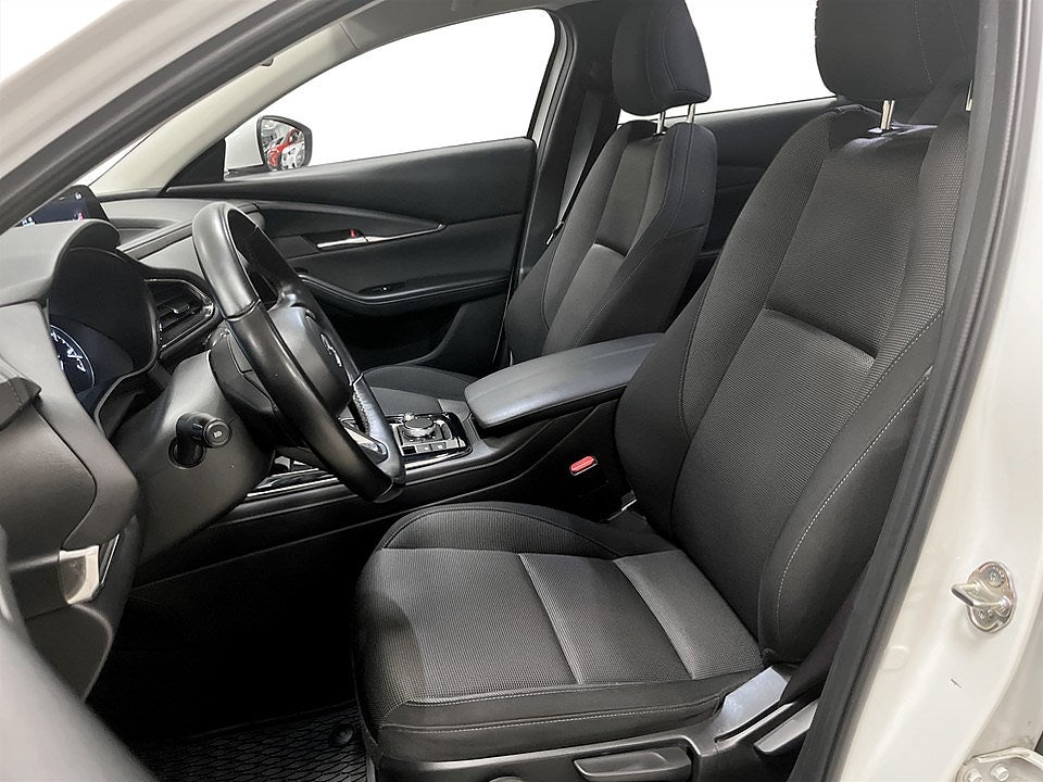 Bild på Mazda CX-60 Sky MHEV 2.0 150hk Aut - B-KAMERA, EN ÄGARE