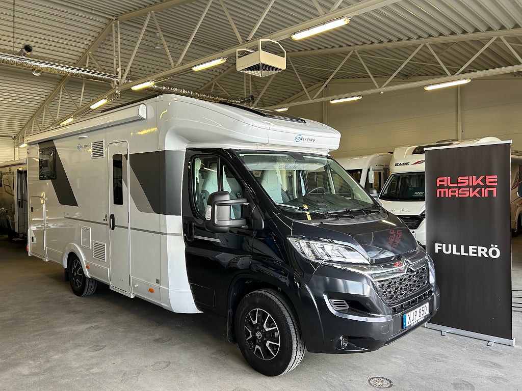 Sun Living S 75 SC / Vårmässa 20–22 mars – Påfyllt lager!