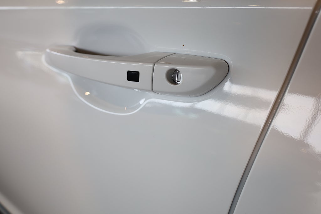 Hyundai Kona Hybrid 1.6 GDI DCT Advanced Navi Kamera Krell Head Up 2021
