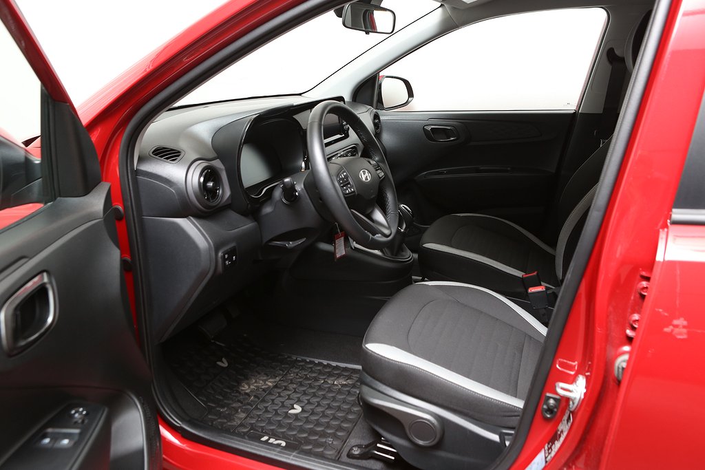 Hyundai i10 i10 1.0 AMT Essential | Backkamera | Rattvärme 2025
