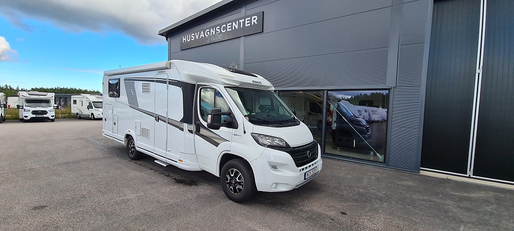 Knaus 700 MEG Sky Ti Platinum "Solceller + Multimedia pkt"