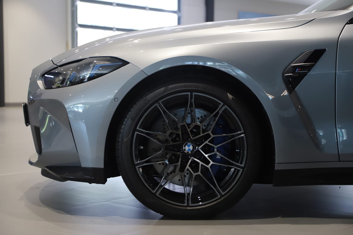 BMW M4 Ultimate Package 2026, bild 4/34