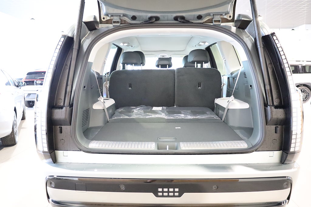 Hyundai IONIQ 9  Advanced AWD 110,3 kWh *Avbetalningskampanj