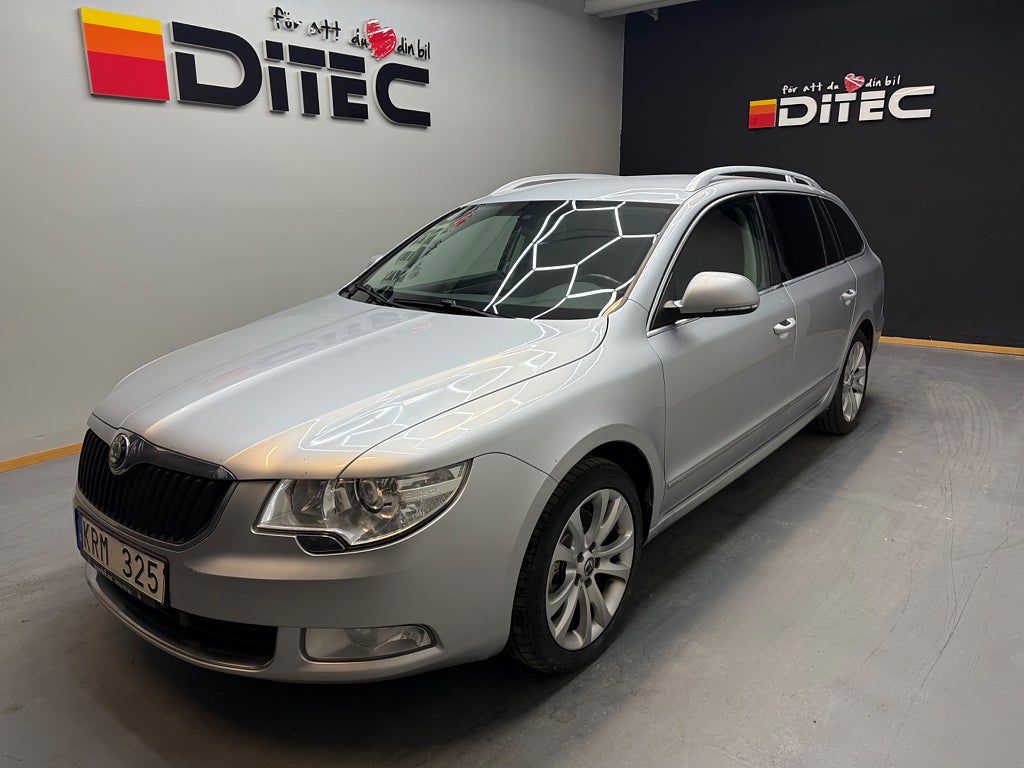 Skoda Superb Kombi 1.8 TSI Elegance, Nybesiktigad,Automat.