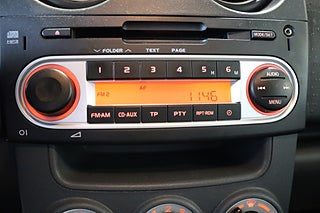 Halvkombi Mitsubishi Colt 15 av 20