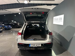 SUV Mercedes-Benz EQE 17 av 18