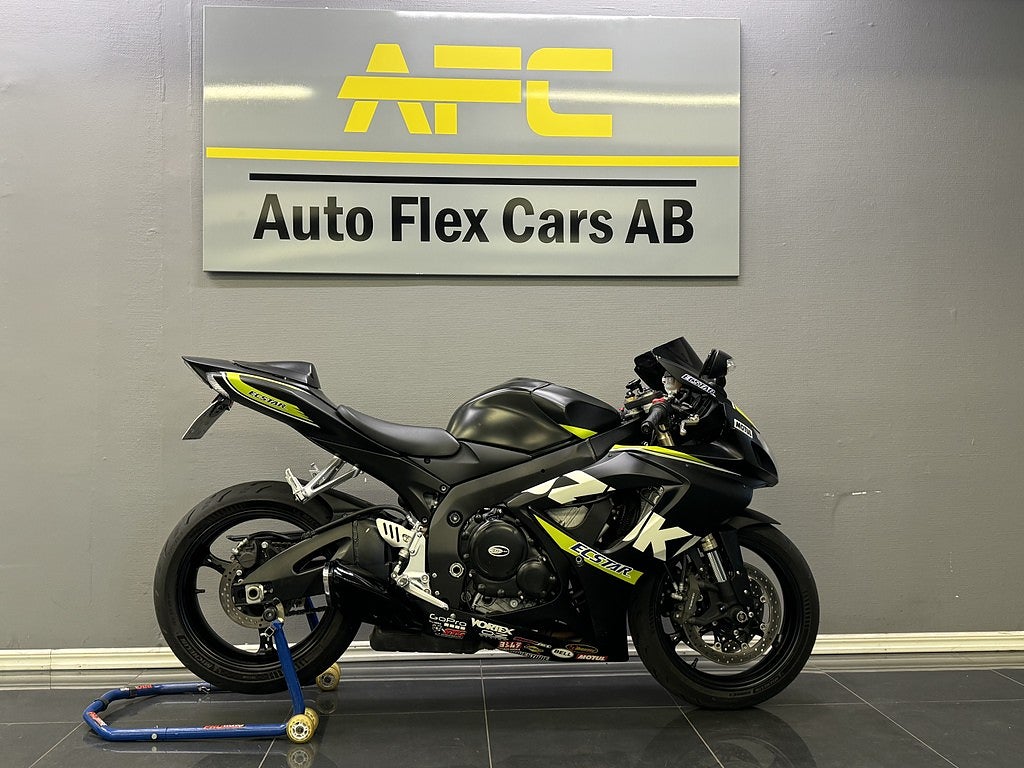 Suzuki Cycles GSX-R600 | Besiktigad | R&G | 766kr / månad