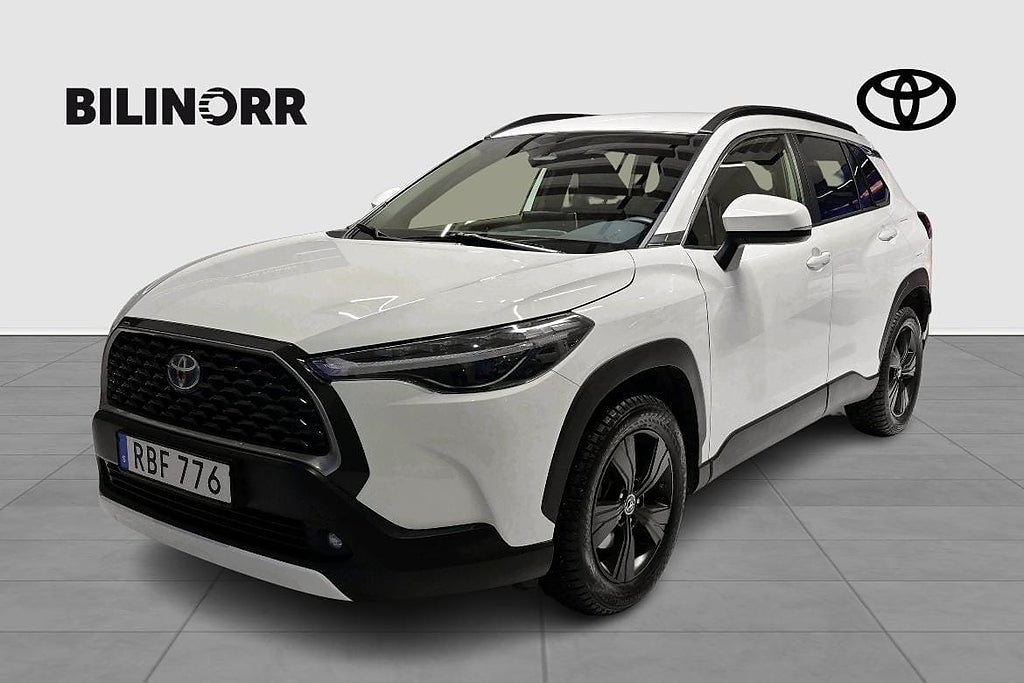 Toyota Corolla Cross Hybrid AWD-i 2,0 STYLE | VHJUL