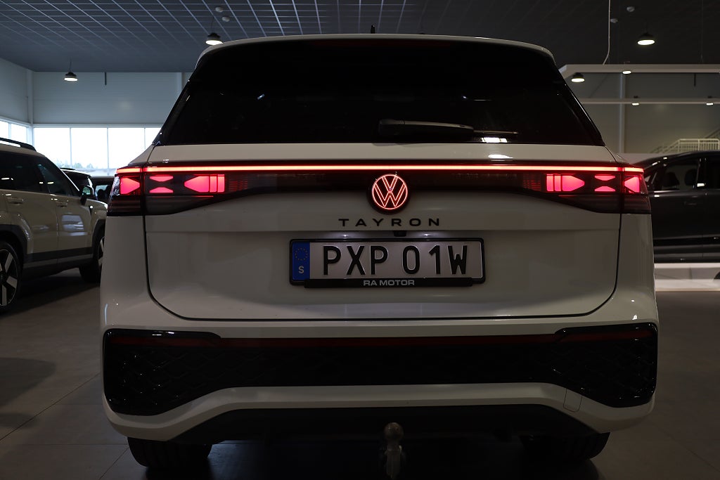 Volkswagen Tayron 2.0 TDI 193hk 4M R-Line 7-Sits | Drag | D-värm| Pano |