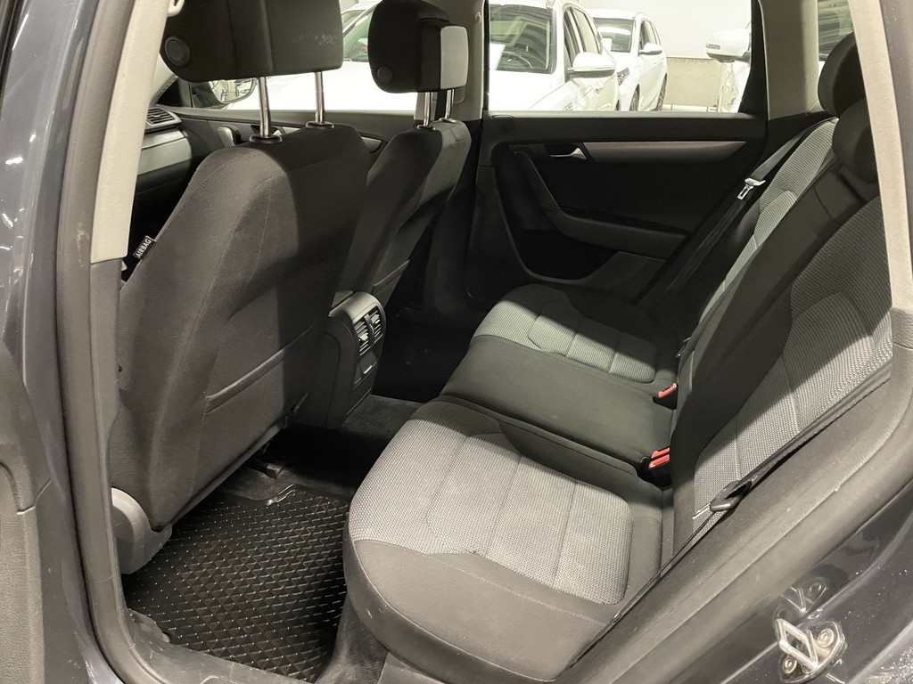 Volkswagen Passat Variant 2.0 TDI Euro 5 2011, bild 5/34