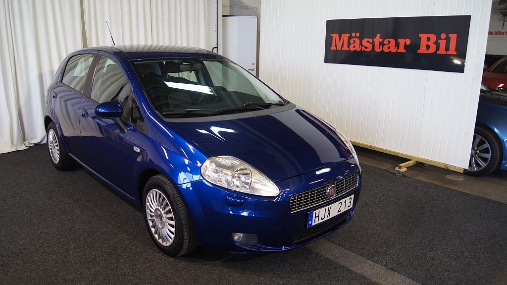 Fiat Grande Punto 5-dörrars 1.3 16V MultiJet Dynamic Vinterhjul Dubb