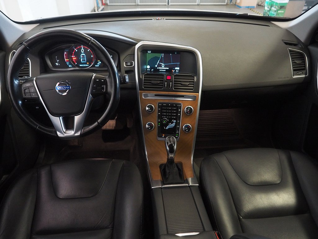 Volvo XC60 D5 215hk Summum Business Ed AWD | VOC | Drag 2015