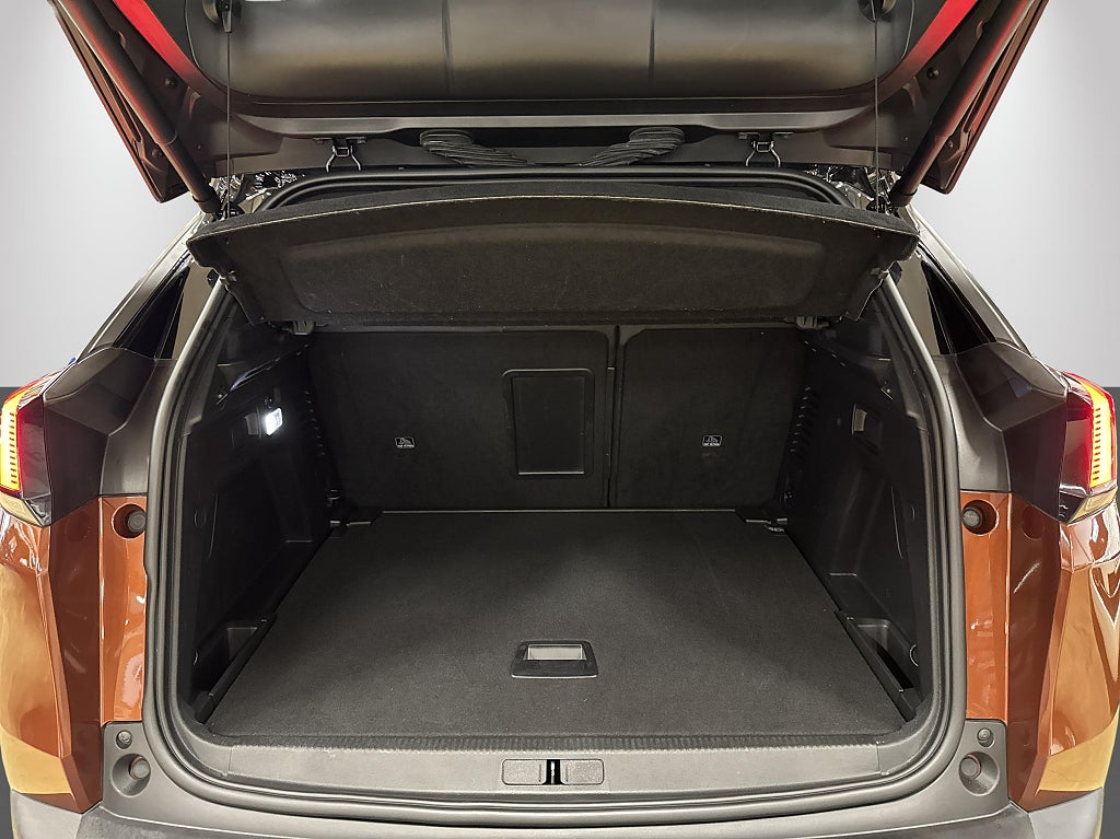 Peugeot 3008 1.6 PureTech 180 GT-Line Drag/Pano – bild 15