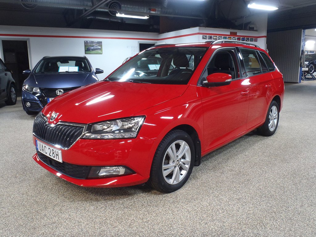 Skoda Fabia Kombi 1.0 TSI Style 95hk 3400 mil