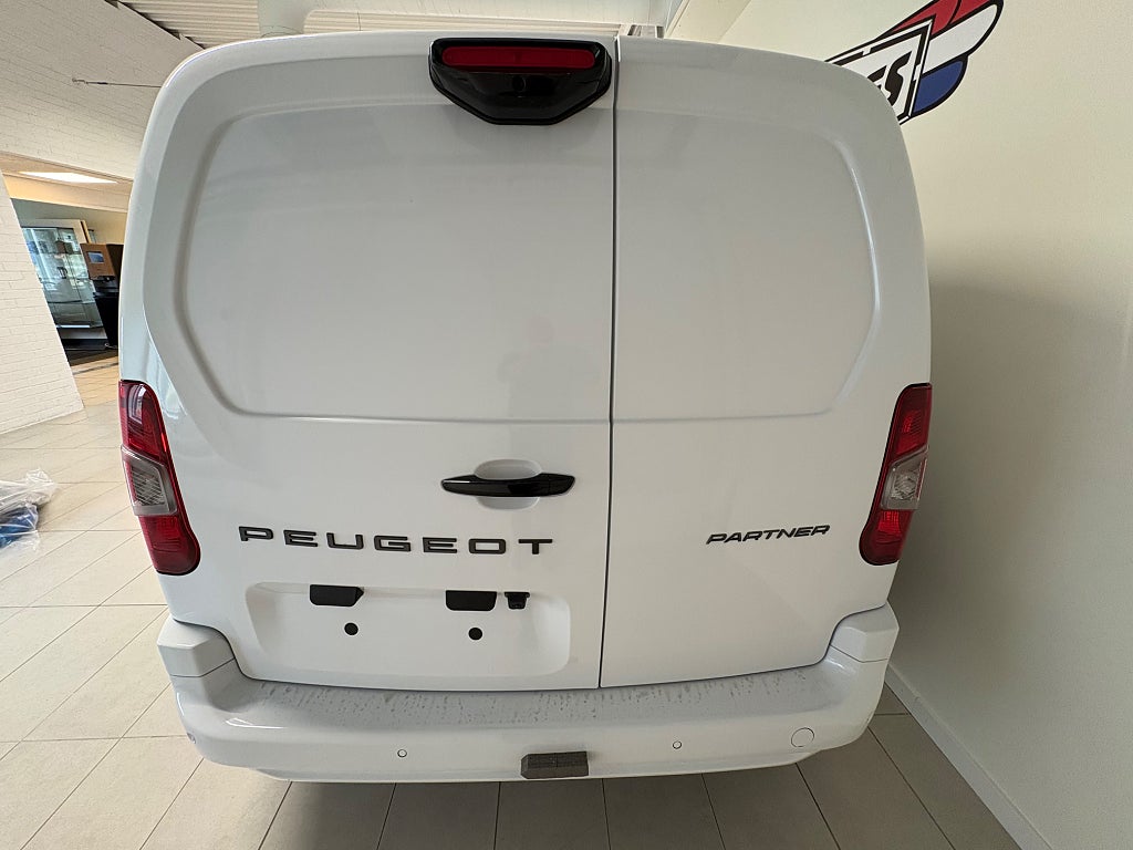 Peugeot Partner Utökad Last 1.5 BHDi 130 EAT WEBASTO Dubbla skjutdörrar thumbnail