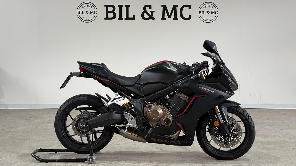 Honda Powersports CBR650R Akrapovic Helsystem 0kr insats 
