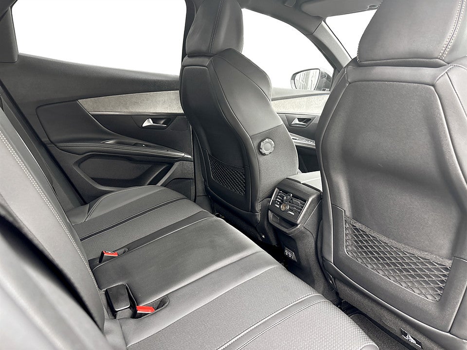 Bild på Peugeot 3008 GT 1.2 PT 130hk Aut B-KAMERA CARPLAY