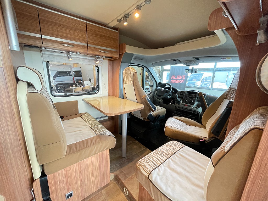 Bürstner Travel Van T 620 /B-körkort/AC bodel/Backkamera/EL-Patron/Fint s - Bürstner