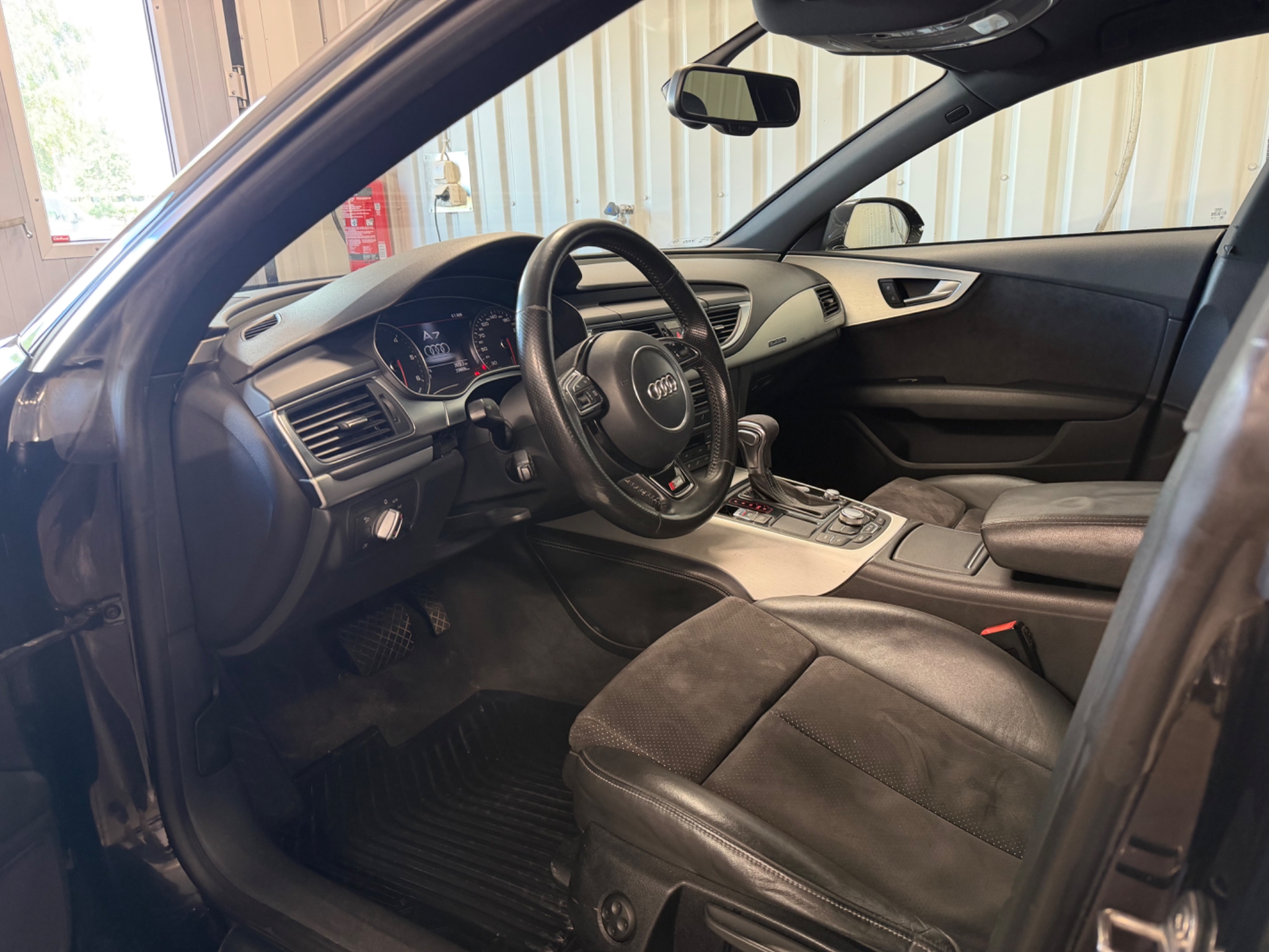 Audi A7 2013, bild 5/37
