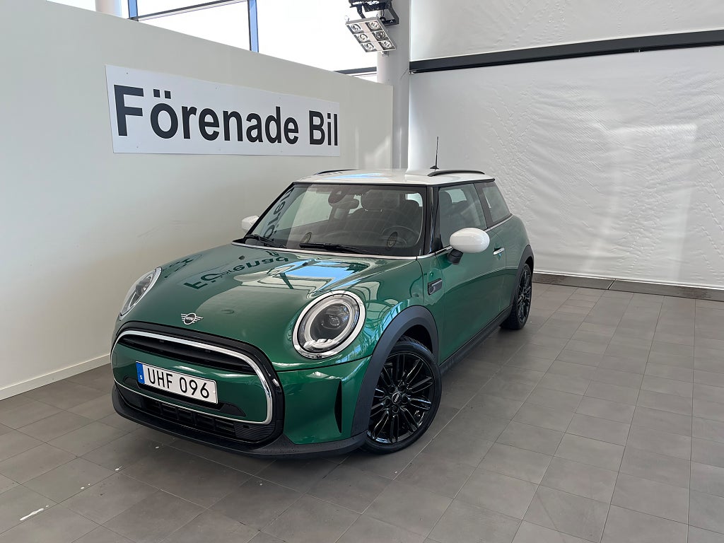 MINI Cooper 3dr Aut Carplay Backkamera Nav Takrails 
