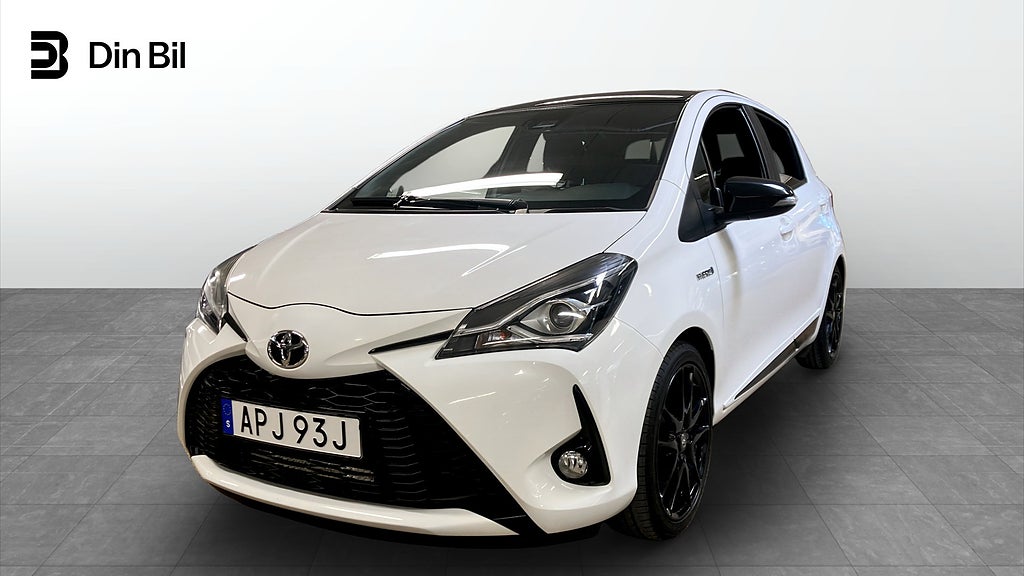 Toyota Yaris Hybrid e-CVT 101hk/GR Sport/backkamera/S+V-hjul
