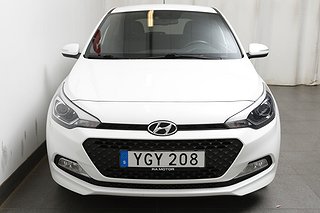 Halvkombi Hyundai i20 5 av 20