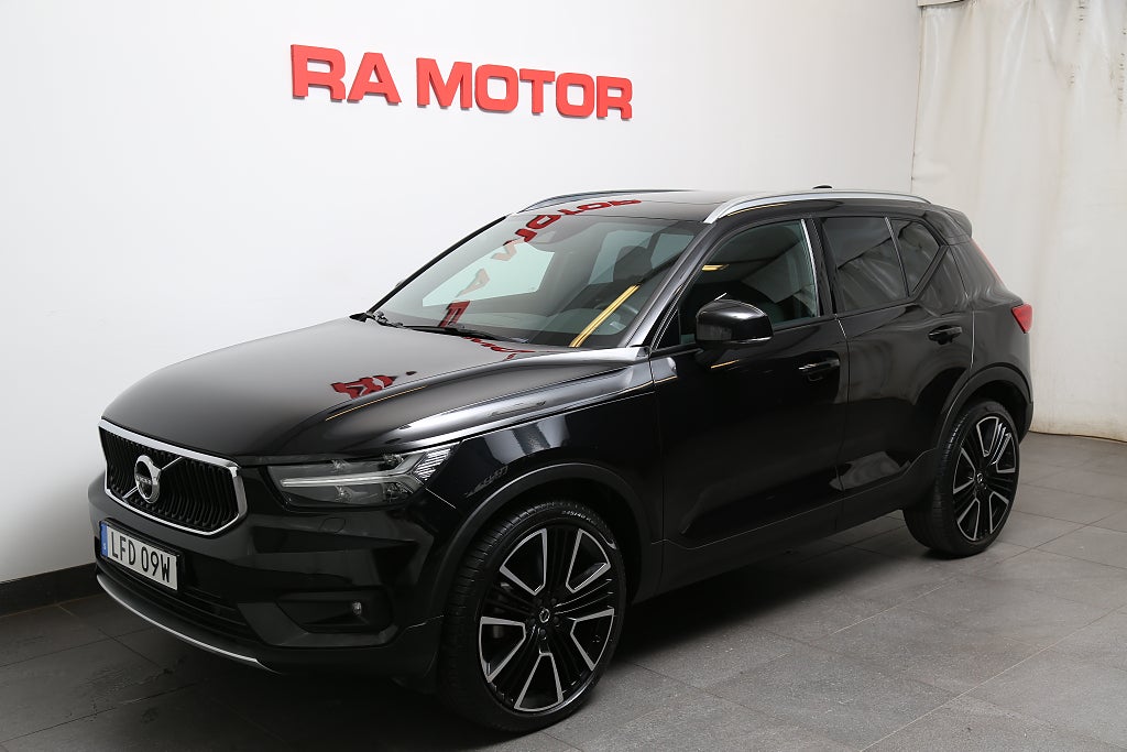 Volvo XC40 B4 Bensin 197hk Momentum Adv AWD Pano H/K Navi Drag 2022